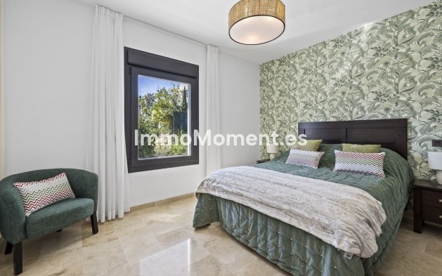 Wiederverkauf - Freistehende Villa - Estepona  - New Golden Mile