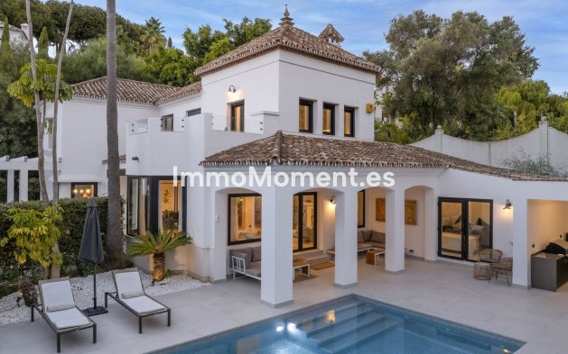Wiederverkauf - Freistehende Villa - Estepona  - New Golden Mile