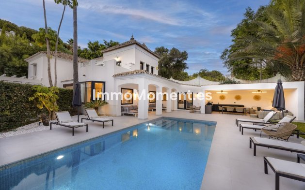 Wiederverkauf - Freistehende Villa - Estepona  - New Golden Mile