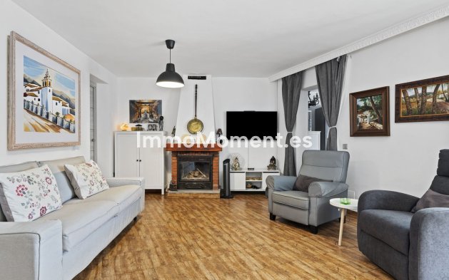 Revente - Villa - Fuengirola - Fuengirola Centro