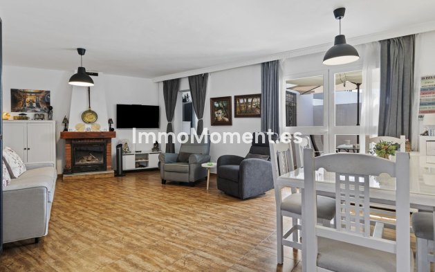 Revente - Villa - Fuengirola - Fuengirola Centro