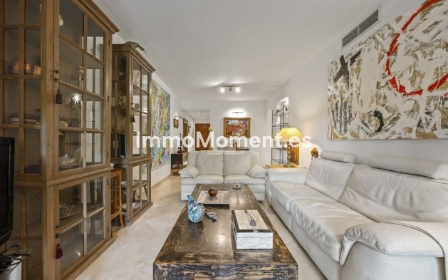 Wiederverkauf - Wohnung - Marbella - El Rosario