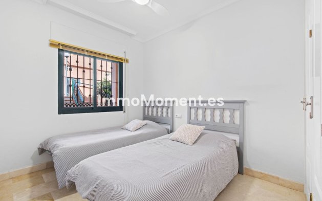 Wiederverkauf - Wohnung - Marbella - Elviria