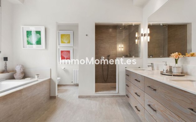 Wiederverkauf - Villa - Marbella - The Golden Mile