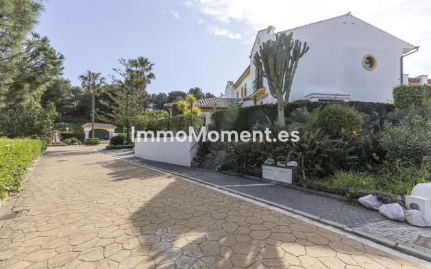 Resale - Villa - Mijas - Miraflores