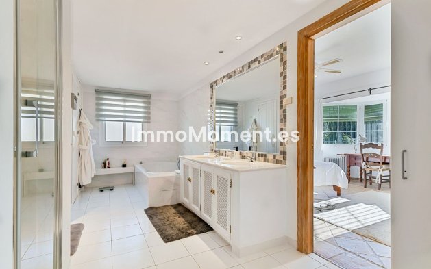 Revente - Villa - Benahavís - Benahavís Centro