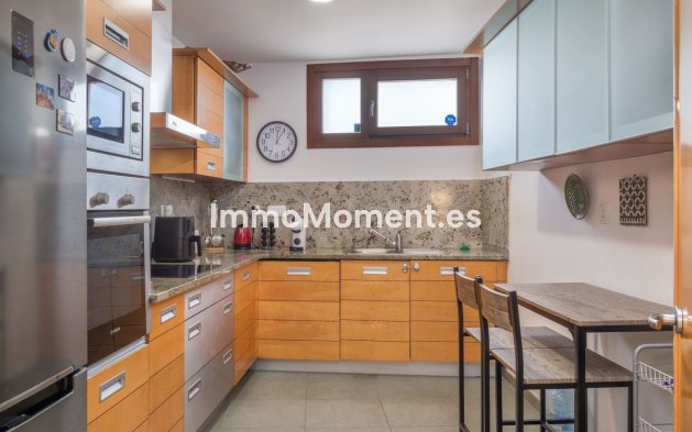 Resale - Apartment - Marbella - Altos de los Monteros