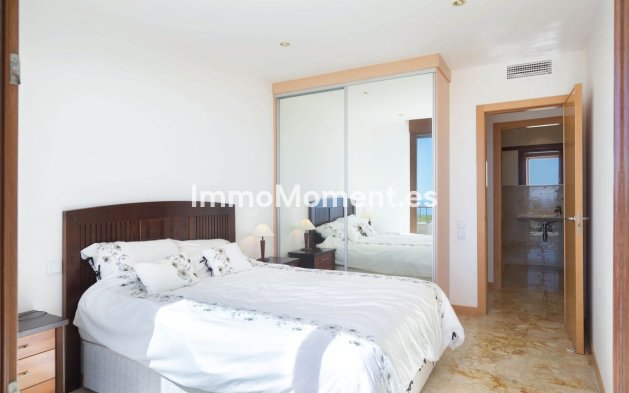 Resale - Apartment - Marbella - Altos de los Monteros