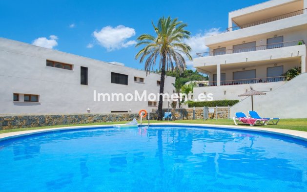 Resale - Apartment - Marbella - Altos de los Monteros