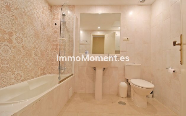 Wiederverkauf - Wohnung - Marbella - Puerto Banús