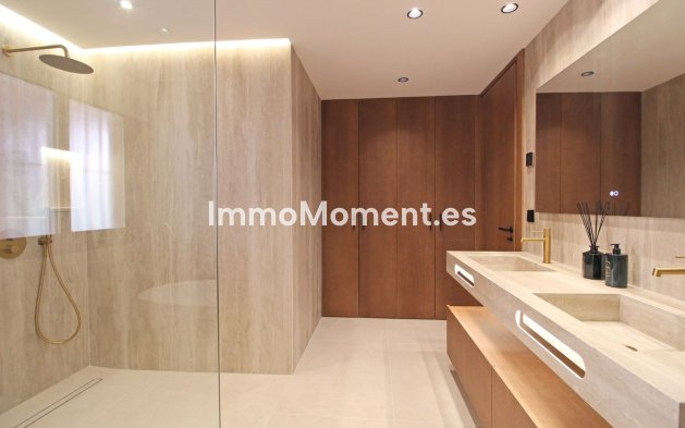 Wiederverkauf - Wohnung - Marbella - Nueva Andalucía