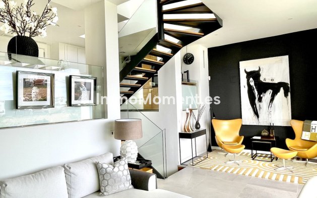 Wiederverkauf - Villa - Marbella - Cabopino