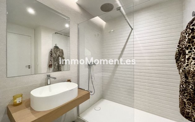 Wiederverkauf - Villa - Marbella - Cabopino