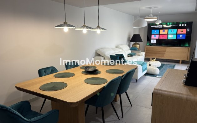 Resale - Apartment - Marbella - Elviria