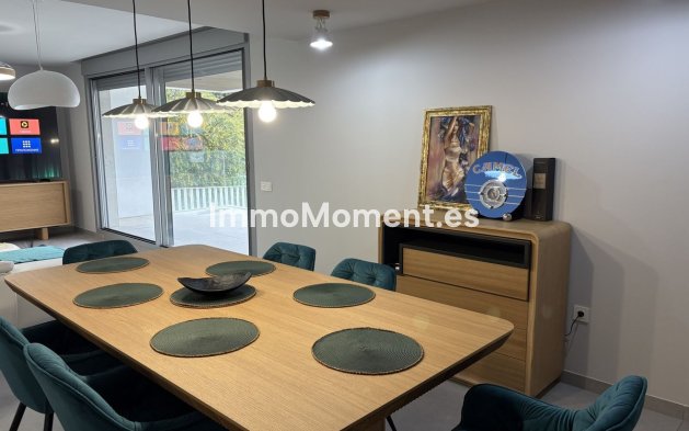 Resale - Apartment - Marbella - Elviria