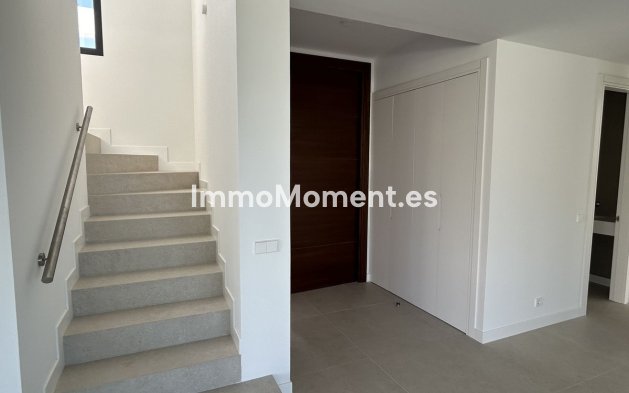 Resale - Villa - Marbella - Río Real