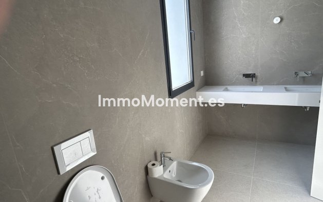 Resale - Villa - Marbella - Río Real