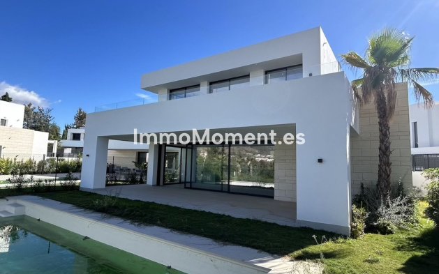 Resale - Villa - Marbella - Río Real