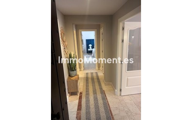 Resale - Apartment - Benahavís - Benahavís Centro