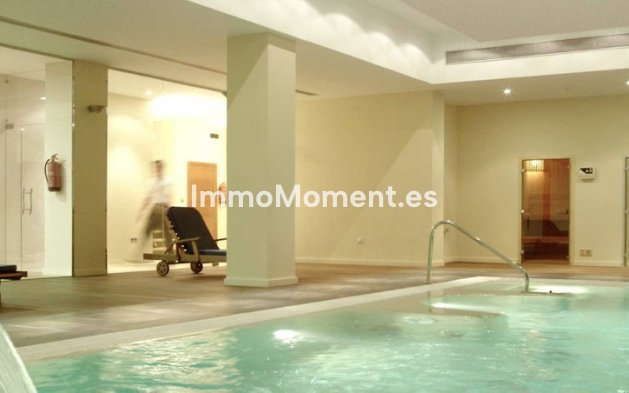 Resale - Apartment - Benahavís - Benahavís Centro