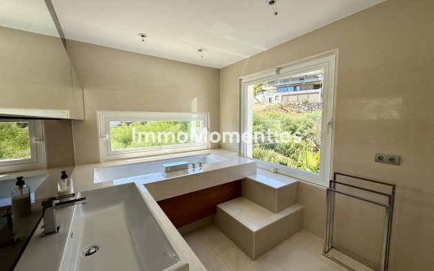 Revente - Villa - Mijas - Valtocado