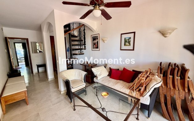 Resale - Villa - Marbella - Elviria