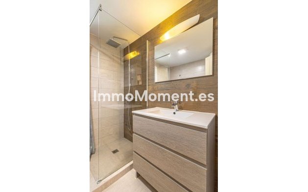 Revente - Villa - Marbella - Las Chapas