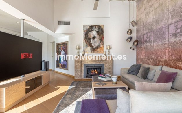 Revente - Villa - Marbella - Las Chapas