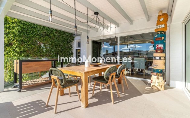 Revente - Villa - Marbella - Las Chapas