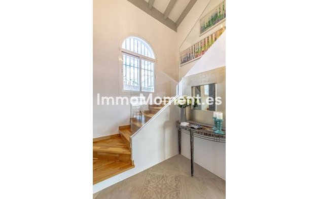 Revente - Villa - Marbella - Las Chapas