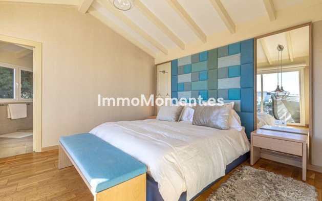 Revente - Villa - Marbella - Las Chapas