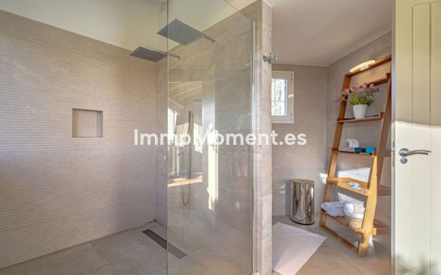 Revente - Villa - Marbella - Las Chapas