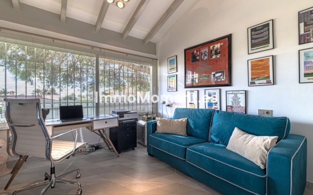 Revente - Villa - Marbella - Las Chapas