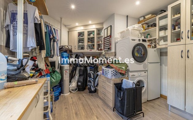 Revente - Villa - Marbella - Las Chapas