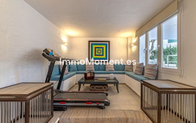 Revente - Villa - Marbella - Las Chapas