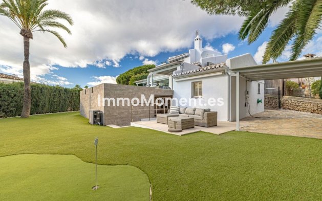 Revente - Villa - Marbella - Las Chapas