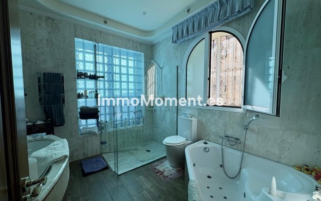 Resale - Villa - Fuengirola - Torreblanca