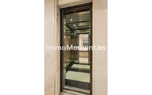 Revente - Appartement - Marbella - Río Real