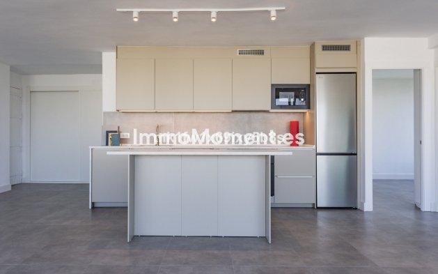 Revente - Appartement - Marbella - Río Real