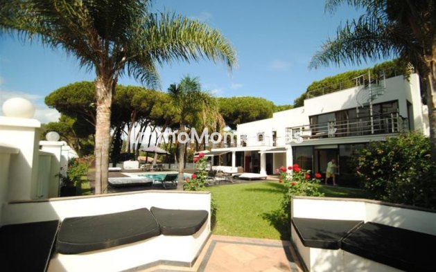 Wiederverkauf - Villa - Marbella - Cabopino