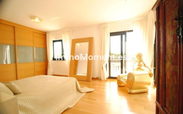 Wiederverkauf - Villa - Marbella - Cabopino