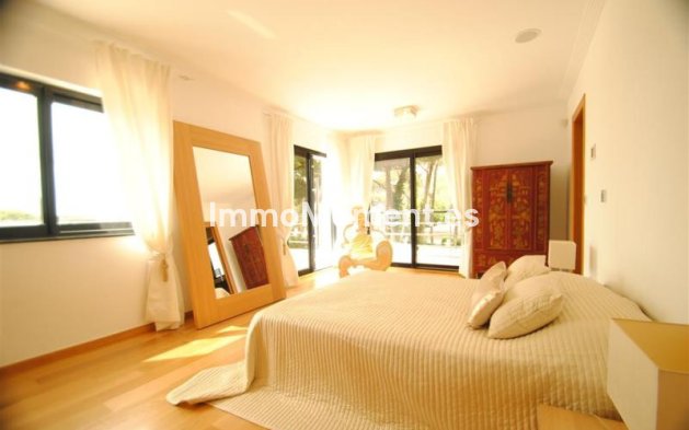 Wiederverkauf - Villa - Marbella - Cabopino