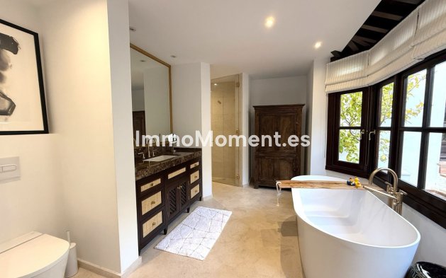 Revente - Villa - Marbella - Marbella Centro