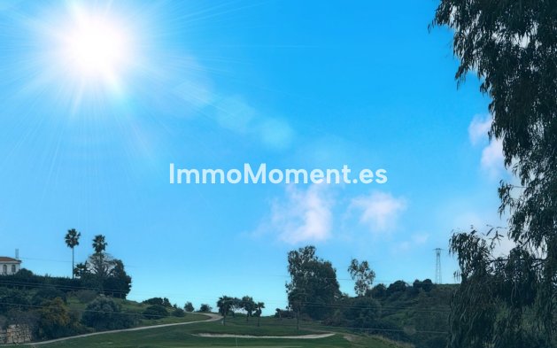 Wiederverkauf - Land - Estepona  - Estepona Centro