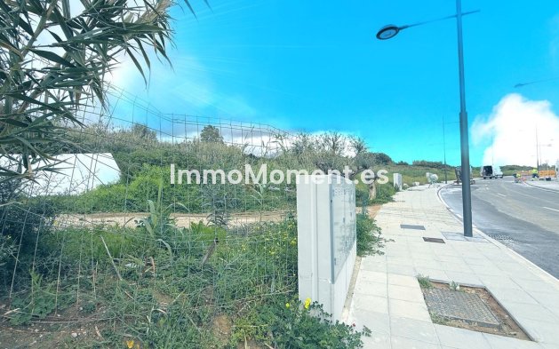Wiederverkauf - Land - Estepona  - Estepona Centro