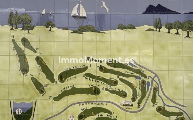 Wiederverkauf - Land - Estepona  - Estepona Centro