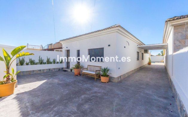 Wiederverkauf - Villa - Torrevieja - Torrevieja Centro
