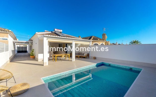 Wiederverkauf - Villa - Torrevieja - Torrevieja Centro