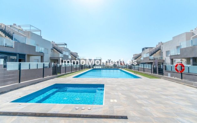 Wiederverkauf - Wohnung - Torrevieja - Torrevieja Centro