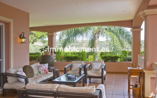 Resale - Villa - Marbella - Elviria